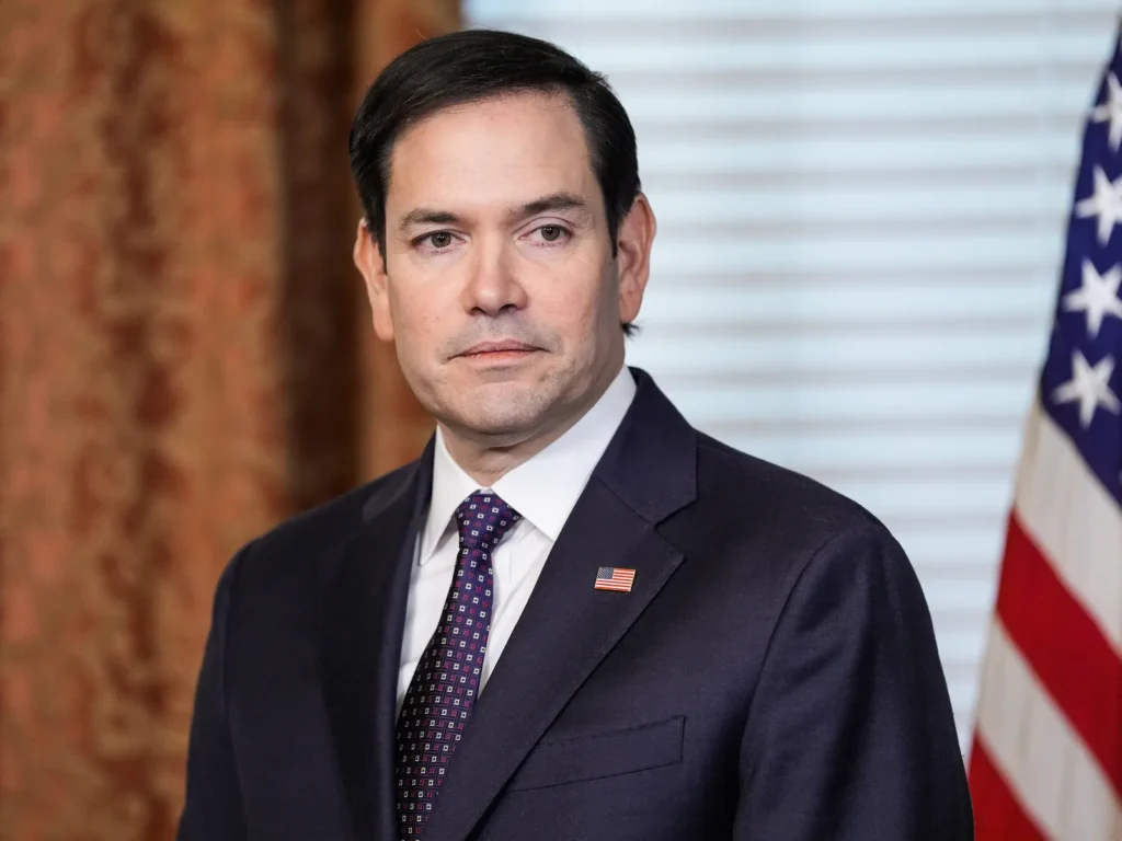 U.S. forces board a Venezuela-linked tanker on January 7, 2026